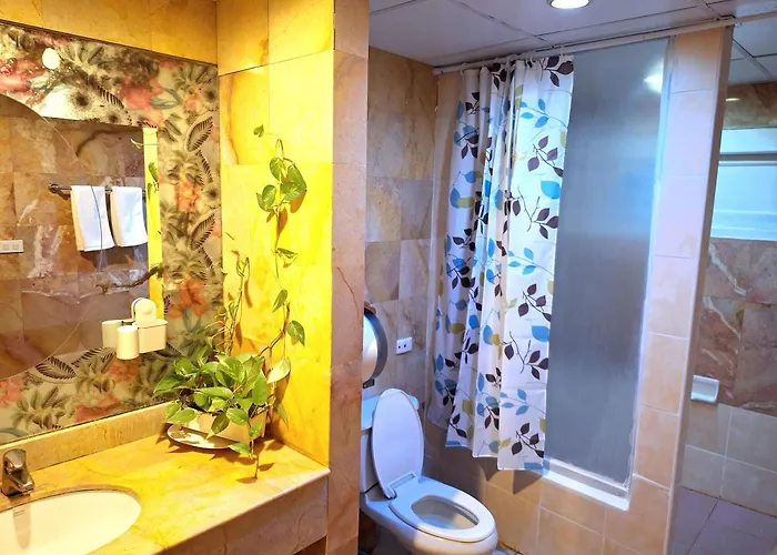 Hostel Ddm House *