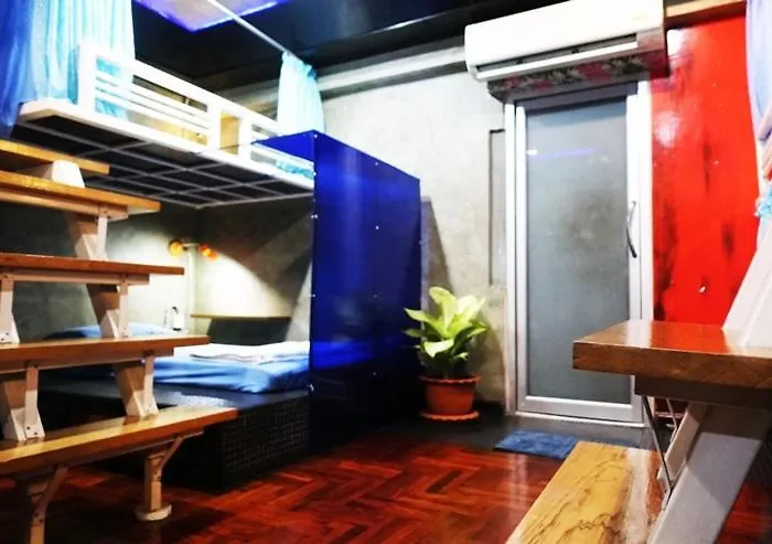 Ddm House Hostel Bangkok